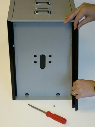 Cover for the lower edge of BISLEY A3 series cabinets - 1