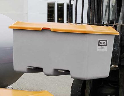 Container for winter sprinkles 400 l - without opening, with pockets - 1