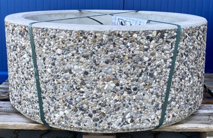 Concrete circular planters (2 models) - 1
