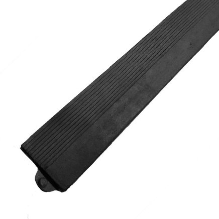 Black rubber leading edge "female" for Diamond Plate Tile mat - 1