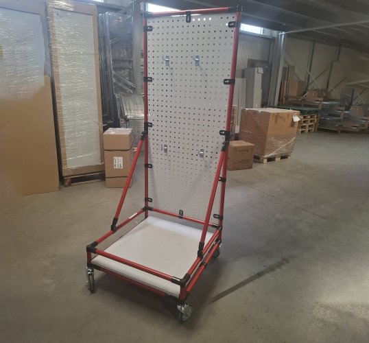 The 5S Method in Practice: How to Organize Cleaning Carts for Maximum Efficiency