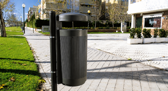 Plastic trash cans