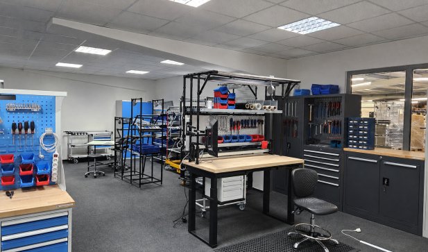 Possibility to visit the sample room