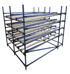 Gravity flow rack made of a tubular system